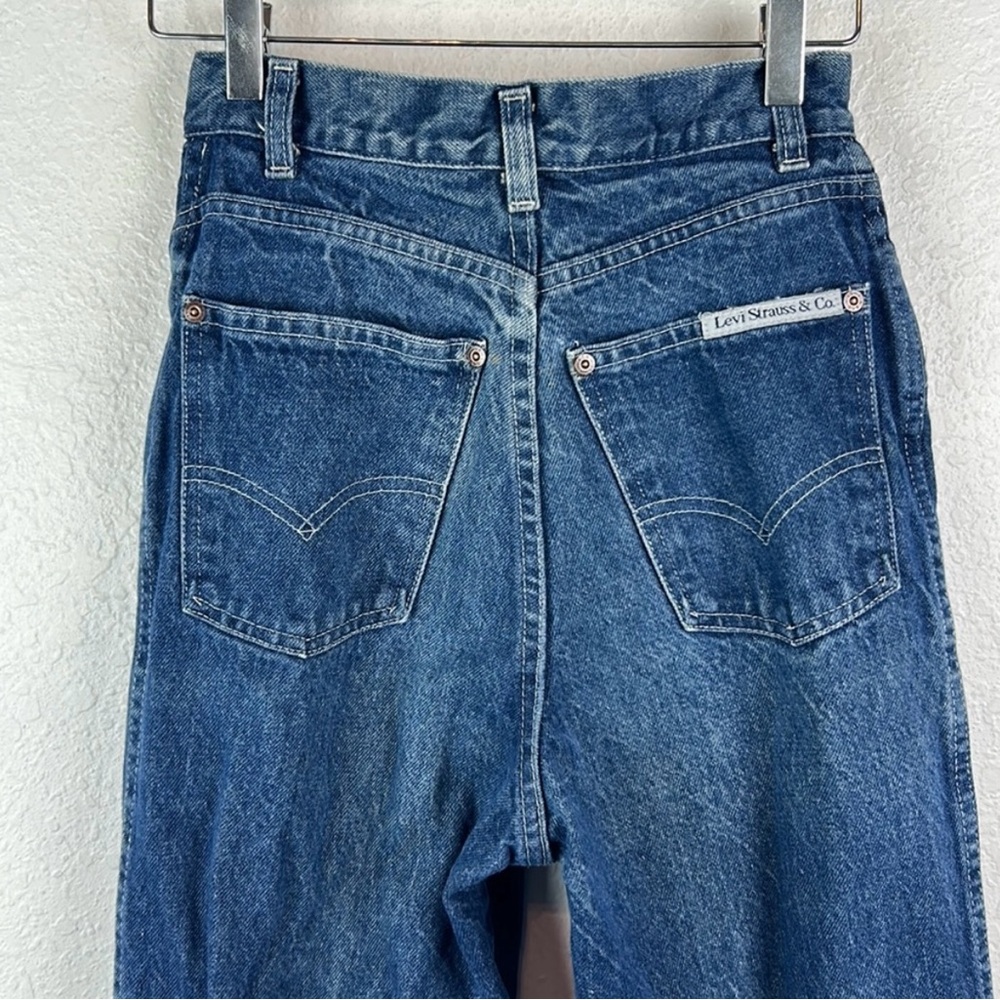 Vintage Levi Jeans - High rise